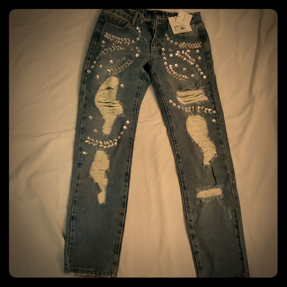 Embellished Ripped Jeans